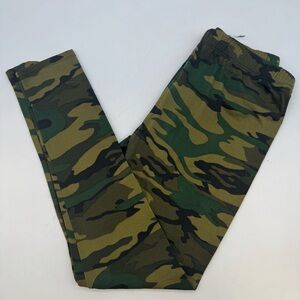 UK2LA Camouflage Leggings Pants Size L – Like New